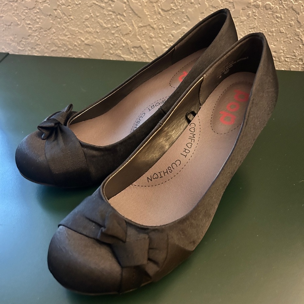Pop Black Bow Heels